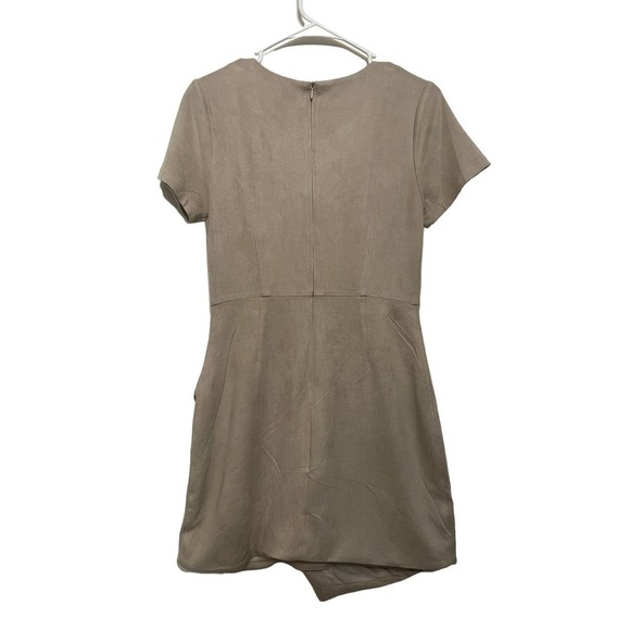 AQUA Tan Beige Neutral Faux Suede Short Sleeve Mini Dress Medium $169 - Picture 4 of 4